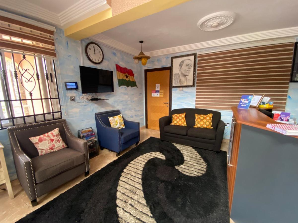 Bays Lodge, Аккра Екстер'єр фото
